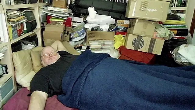 Snapshot of hadeszeuss2 chatting on 6, 2, 2025 hadeszeuss2 online show from 6, 2, 2025