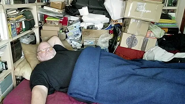 Snapshot of hadeszeuss2 chatting on 11, 2, 2025 hadeszeuss2 online show from 11, 2, 2025