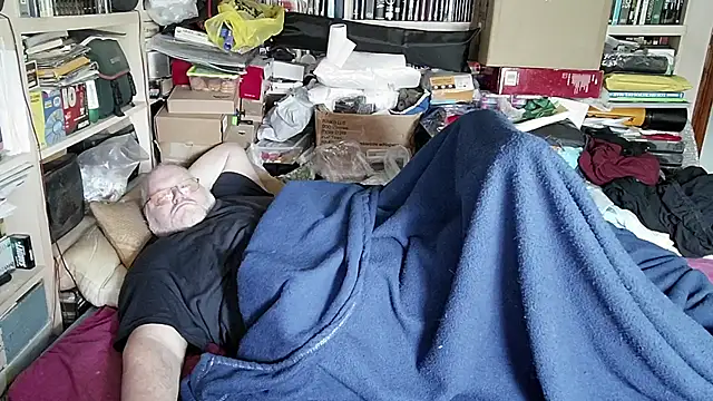 Snapshot of hadeszeuss2 chatting on 24, 2, 2025 hadeszeuss2 online show from 24, 2, 2025