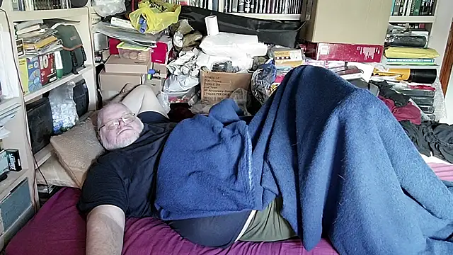 Snapshot of hadeszeuss2 chatting on 27, 2, 2025 hadeszeuss2 online show from 27, 2, 2025