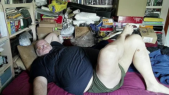 Snapshot of hadeszeuss2 chatting on 28, 2, 2025 hadeszeuss2 online show from 28, 2, 2025