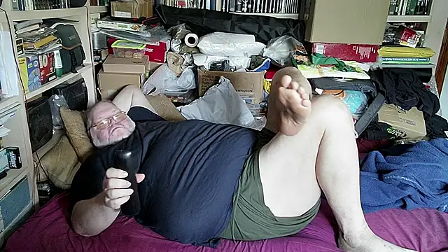 Snapshot of hadeszeuss2 chatting on 8, 3, 2025 hadeszeuss2 online show from 8, 3, 2025