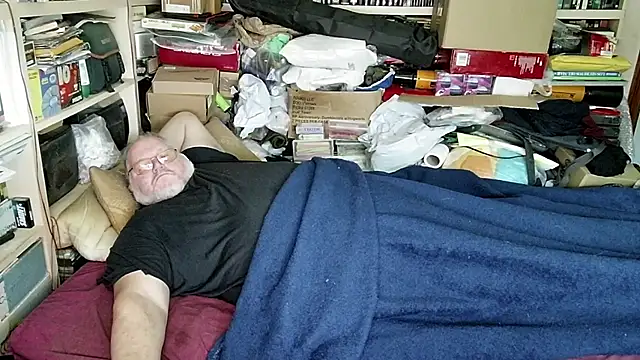 Snapshot of hadeszeuss2 chatting on 18, 3, 2025 hadeszeuss2 online show from 18, 3, 2025