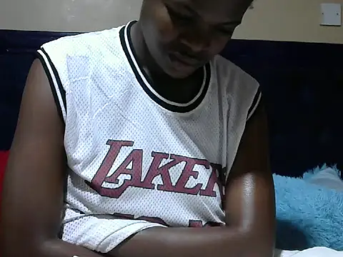 Creamy dolly online show from 5, 2, 2026