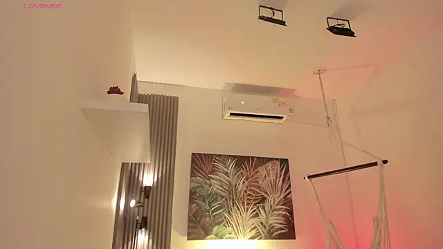 emma alice  online show from 5, 11, 2025