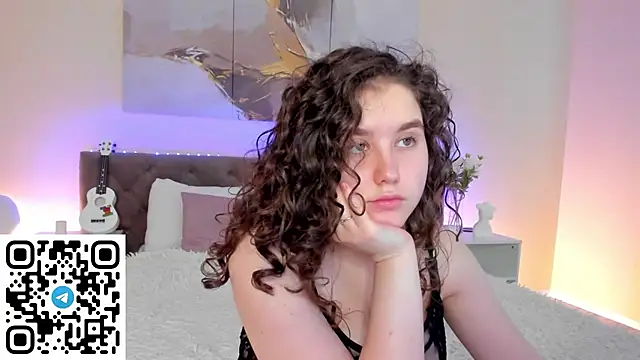 Snapshot of Ariella_Sol chatting on 27, 12, 2024 Ariella Sol online show from 27, 12, 2024