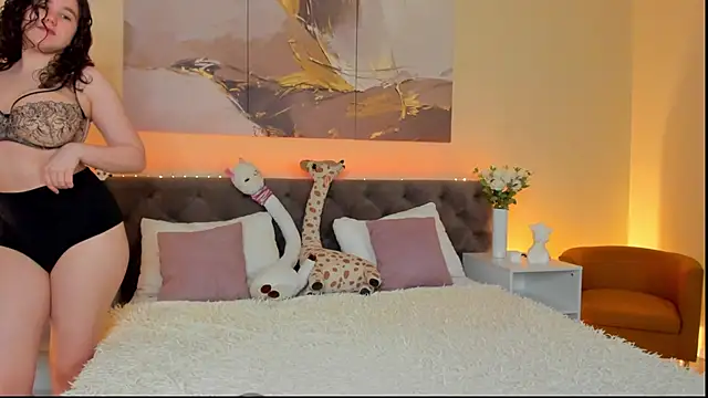 Snapshot of Ariella_Sol chatting on 22, 1, 2025 Ariella Sol online show from 22, 1, 2025