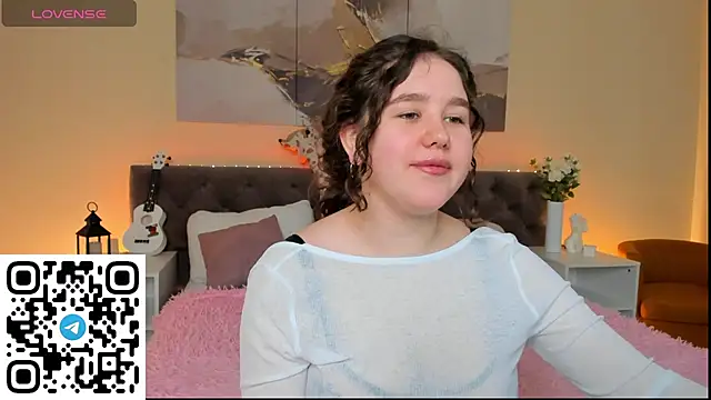 Snapshot of Ariella_Sol chatting on 30, 1, 2025 Ariella Sol online show from 30, 1, 2025