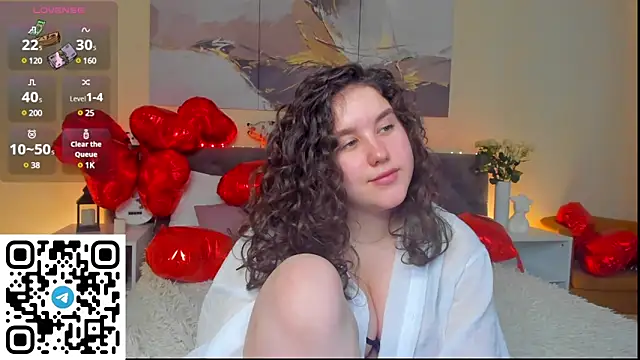 Snapshot of Ariella_Sol chatting on 11, 2, 2025 Ariella Sol online show from 11, 2, 2025