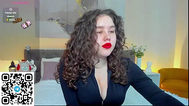 Snapshot of Ariella_Sol chatting on 13, 3, 2025 Ariella Sol online show from 13, 3, 2025