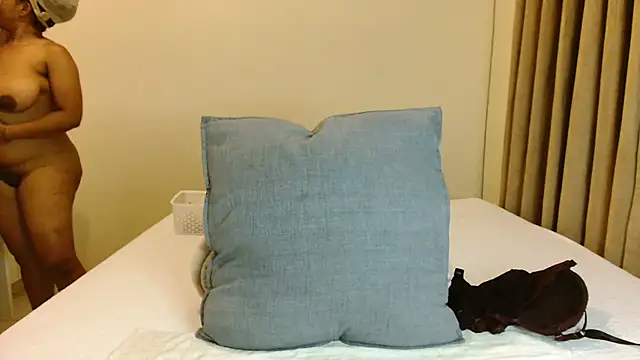 ALEXABOUJEE95 online show from 27, 2, 2025