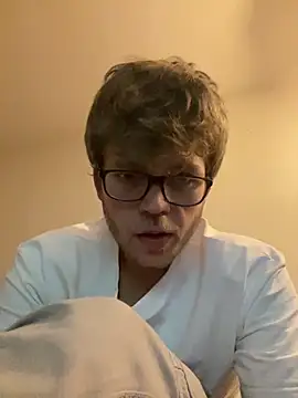 jungxSHxboy online show from 12, 4, 2026