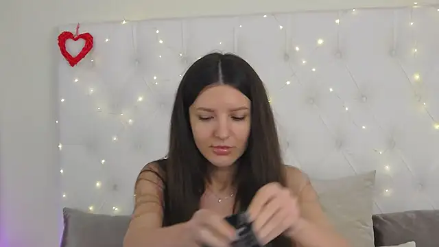 --Daniella- online show from 18, 11, 2025