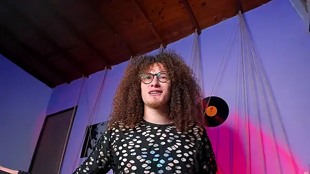 MrShaggy online show from 15, 2, 2025