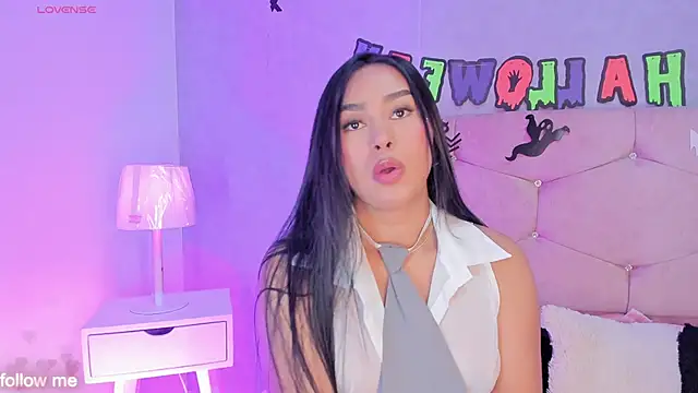 Cameliaa Smiith online show from 30, 10, 2025