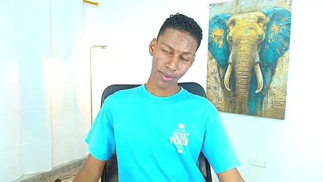 maiki18  online show from 18, 9, 2025