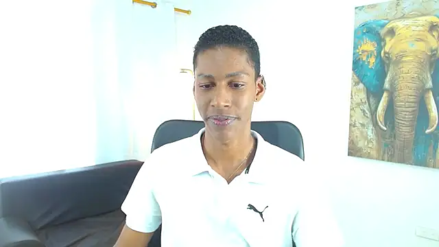 maiki18  online show from 5, 2, 2026