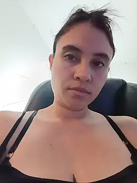 Snapshot of keelly_richaardson1 chatting on 21, 11, 2025 keelly richaardson1 online show from 21, 11, 2025