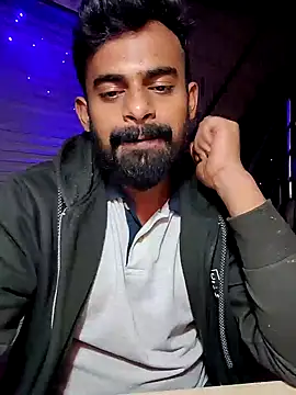 Snapshot of rayhan085 chatting on 8, 1, 2025 rayhan085 online show from 8, 1, 2025