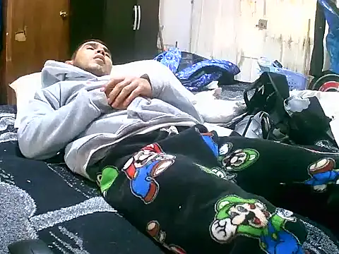 Snapshot of jperezofficial1 chatting on 17, 9, 2025 jperezofficial1 online show from 17, 9, 2025