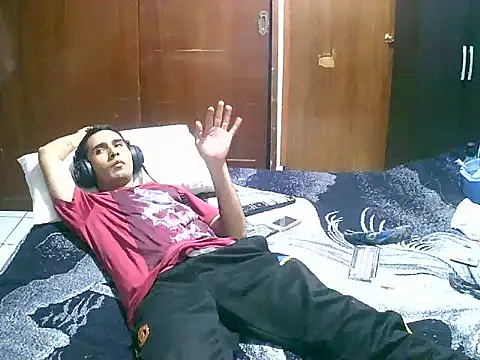 Snapshot of jperezofficial1 chatting on 20, 9, 2025 jperezofficial1 online show from 20, 9, 2025