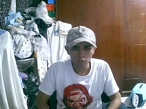 Snapshot of jperezofficial1 chatting on 14, 10, 2025 jperezofficial1 online show from 14, 10, 2025