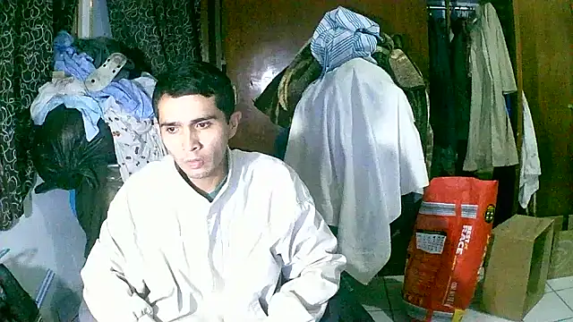 Snapshot of jperezofficial1 chatting on 30, 10, 2025 jperezofficial1 online show from 30, 10, 2025