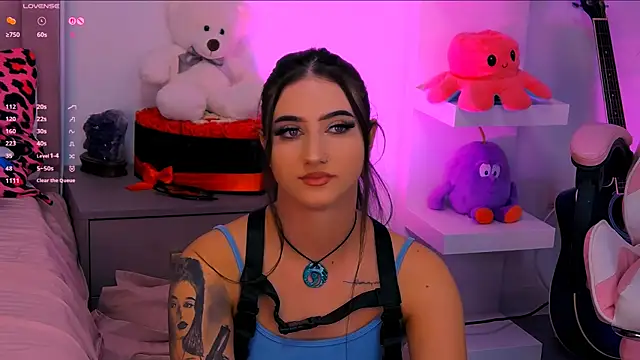 Snapshot of LaylaBrown chatting on 17, 9, 2025 LaylaBrown online show from 17, 9, 2025