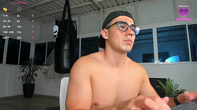 owengray2n online show from 9, 12, 2024