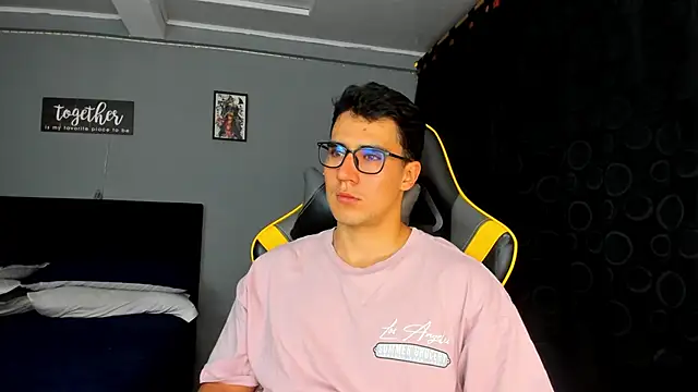 owengray2n online show from 12, 9, 2025