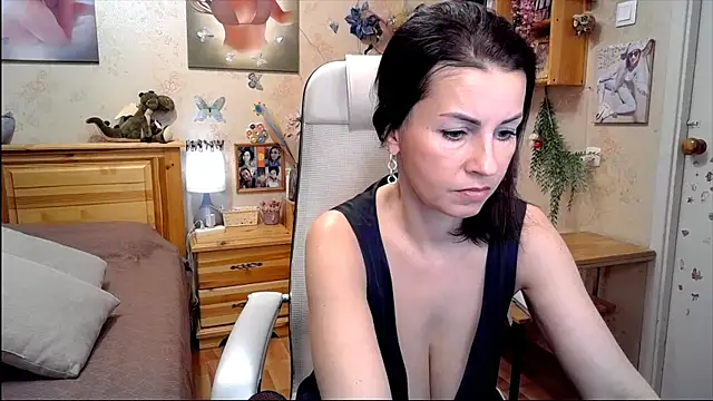 Snapshot of Kendra_Mom chatting on 11, 2, 2026 Kendra Mom online show from 11, 2, 2026