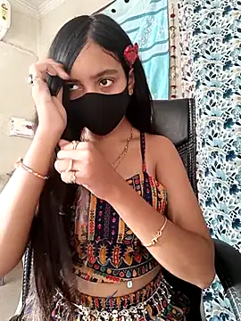 Parinaaz18 online show from 11, 9, 2025