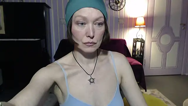 Snapshot of Marquise555 chatting on 2, 2, 2025 Marquise555 online show from 2, 2, 2025