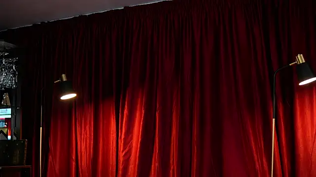 Evelyn Evyyy online show from 12, 3, 2025