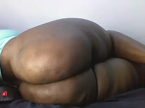 Snapshot of Gorgeous_ass20 chatting on 1, 7, 2026 Gorgeous ass20 online show from 1, 7, 2026