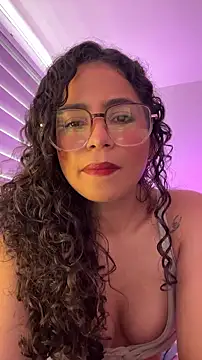 Snapshot of cinnamon_rosa chatting on 17, 1, 2026 cinnamon rosa online show from 17, 1, 2026