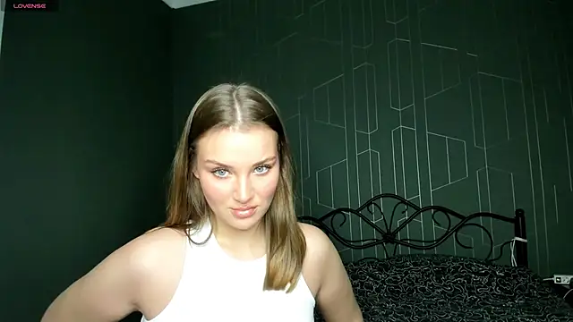 DeniRicchii online show from 5, 12, 2025