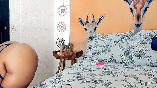 GiantBootyMilf online show from 14, 3, 2026