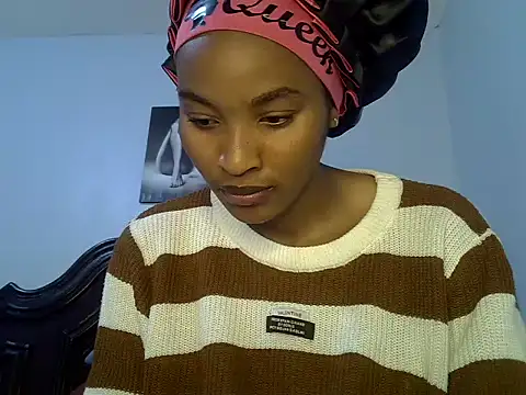 Snapshot of cute-alexis chatting on 10, 5, 2026 cute-alexis online show from 10, 5, 2026