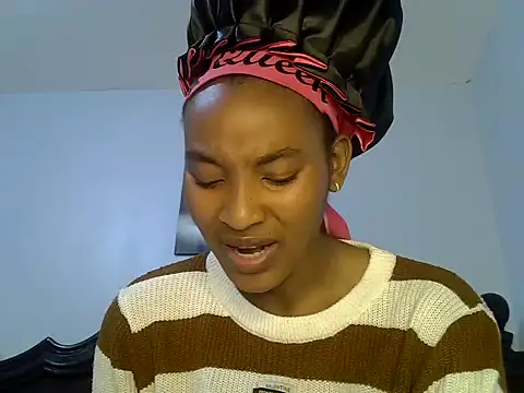 Snapshot of cute-alexis chatting on 11, 5, 2026 cute-alexis online show from 11, 5, 2026