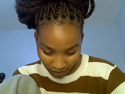 Snapshot of cute-alexis chatting on 15, 5, 2026 cute-alexis online show from 15, 5, 2026