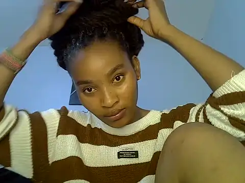 Snapshot of cute-alexis chatting on 25, 5, 2026 cute-alexis online show from 25, 5, 2026