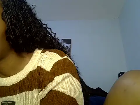 Snapshot of cute-alexis chatting on 29, 5, 2026 cute-alexis online show from 29, 5, 2026