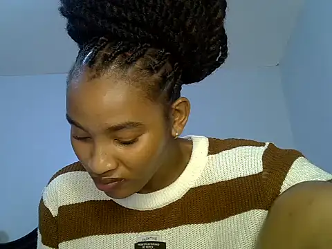 Snapshot of cute-alexis chatting on 8, 6, 2026 cute-alexis online show from 8, 6, 2026