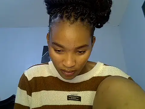 Snapshot of cute-alexis chatting on 10, 6, 2026 cute-alexis online show from 10, 6, 2026