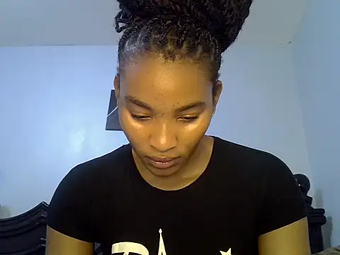 cute-alexis online show from 19, 6, 2026