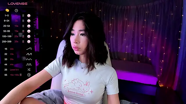 Snapshot of sensualily chatting on 27, 2, 2025 sensualily online show from 27, 2, 2025