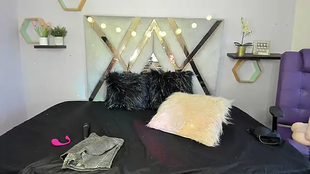 Snapshot of Esteff__o2 chatting on 19, 3, 2025 Esteff o2 online show from 19, 3, 2025