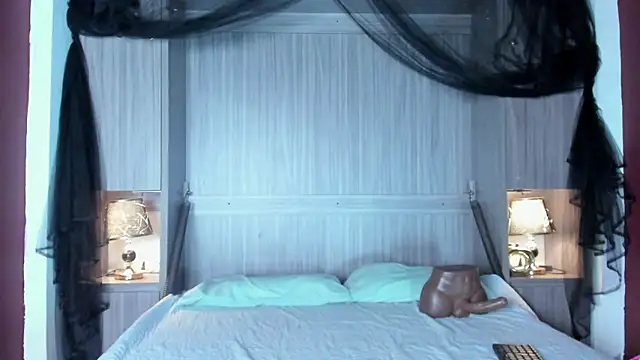 KendallRosse1 online show from 12, 2, 2026