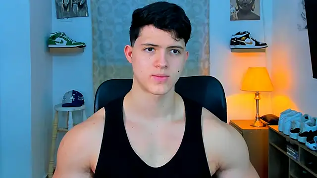 Snapshot of Hazzan_Velez chatting on 14, 12, 2024 Hazzan Velez online show from 14, 12, 2024